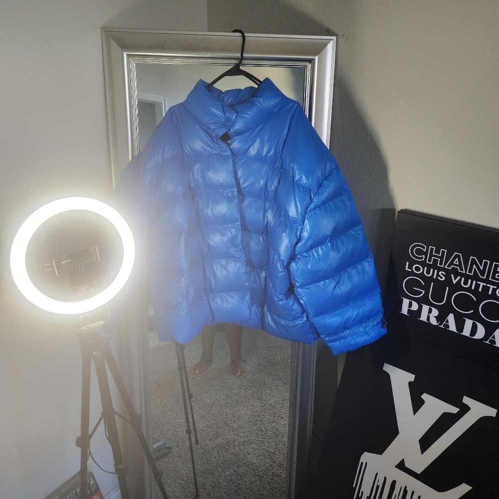 Blue Future Collective Bubble Coat 💙💙💙